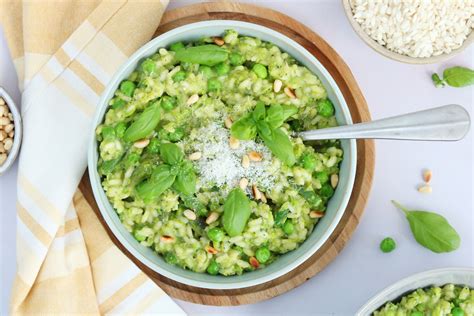 Groene Risotto Met Erwten En Asperges Romig Vegetarisch