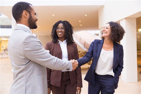 Marketing digital: ¿Cómo ubicar al personal necesario?