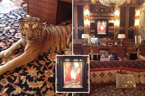 Inside Epsteins £46m New York Mansion Decorated With Stuffed Tiger And