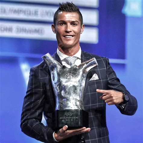 Ronaldo Wins Uefa Best Player In Europe Award 20152016