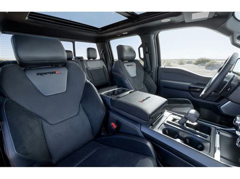 2023 Ford F-150: 140 Interior Photos | U.S. News