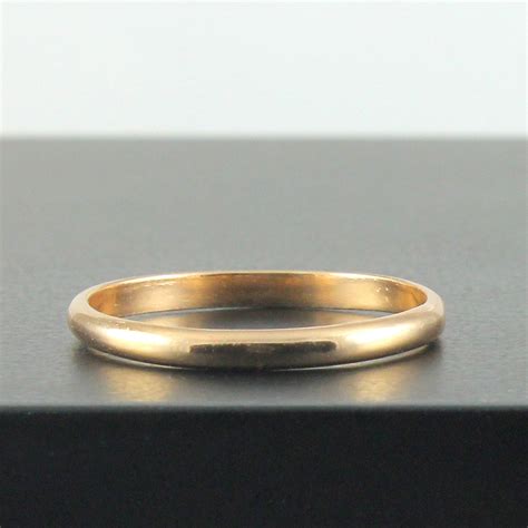 14k Gold Wedding Band Lightweight 2mm Wedding Ring In