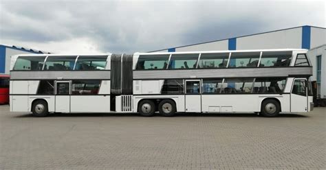 Neoplan Jumbocruiser – didžiausias dviaukštis autobusas istorijoje | Nodum.lt