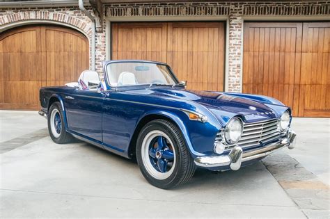 1967 Triumph TR4A IRS 302CI V8 Muscle Vintage Cars