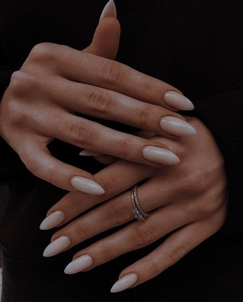 Nail Inspo Aestheticme Minimalist Nails Pretty Acrylic Nails Almond