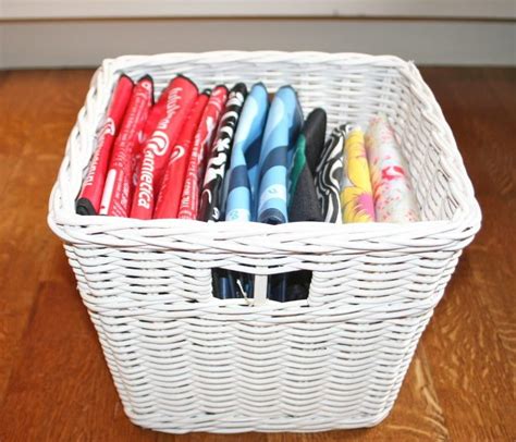 Ящик для пакетов на кухне - 92 фото