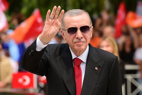 Turkeys Erdogan Says His Economic Views Are Same But Will Accept