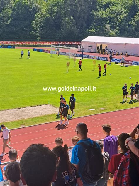 Dimaro Primo Allenamento Lozano E Gaetano A Parte Gol Del Napoli