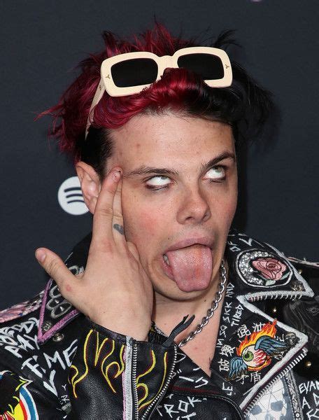 Yungblud Photos Photos Spotify Best New Artist 2020 Party Arrivals