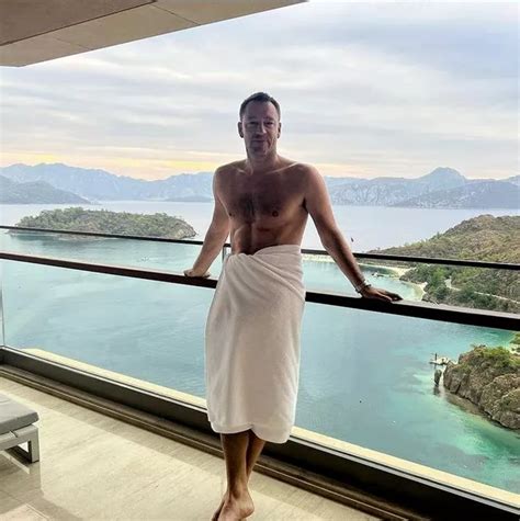 Chelsea Legend John Terry Drools Over Wife S Cheeky Naked Bath Snap Daily Star