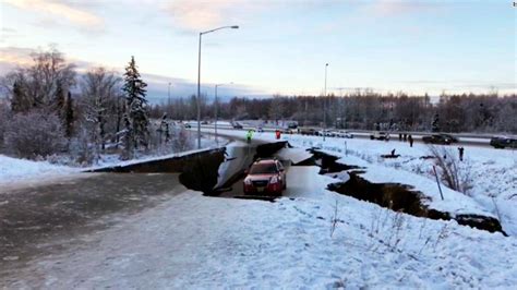 Fotos Y Videos De Los Da Os Causados Por El Fuerte Terremoto En Alaska