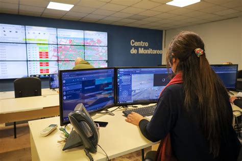 El Intendente recorrió el Centro de Monitoreo para observar el