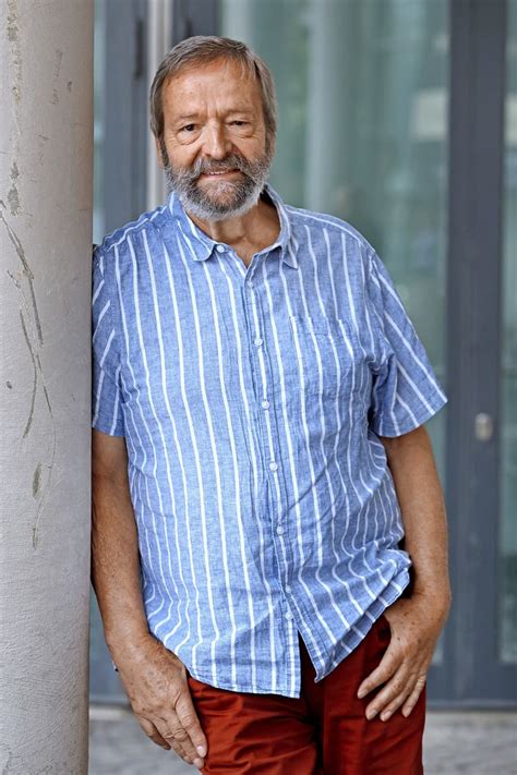 Herec Jozef Šimonovič na rovinu: Kultúra reči upadá! Isto ste si všimli ...