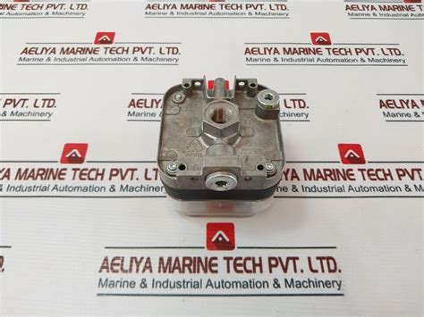 Krom Schroder Dg U Pressure Switch For Gas Dg Aeliya Marine