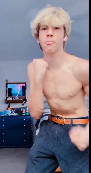 Nysocboy S Beefcake And Bonding Kelton Dumont S Hot Photos Part