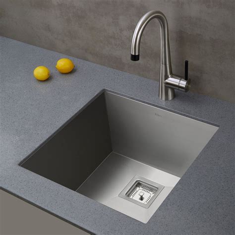 KRAUS Pax™ Zero-Radius 18 ½-inch 18 Gauge Undermount Single Bowl