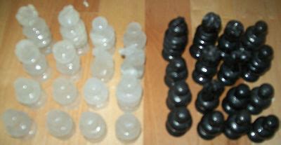 Vintage Marble Black And White Chess Set All Pieces Plus Board