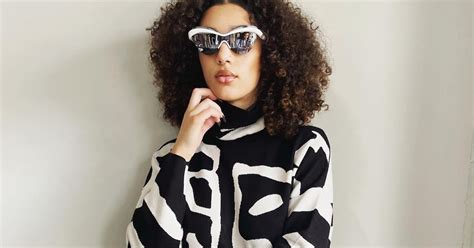 The Sunglasses Trends Of 2023: 5 Key Styles To Put On Your Radar Now