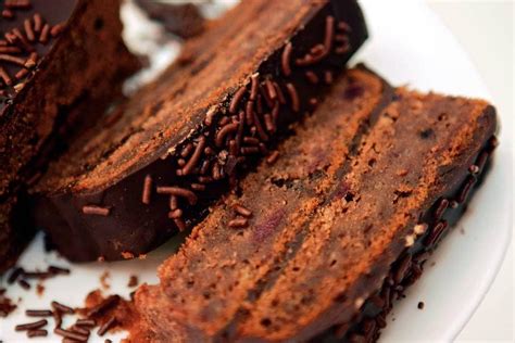 Chocoladecake met kersenjam recept Allerhande Albert Heijn België