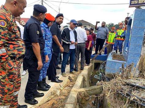 Banjir Kilat Kerajaan Negeri Pahang Lulus Bantuan RM200 000 Naiktaraf