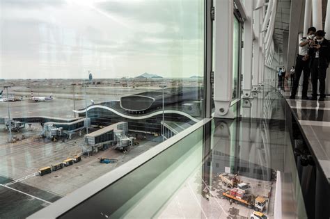 Hong Kong Airport Opens Skybridge In Preparation For Revival Bloomberg