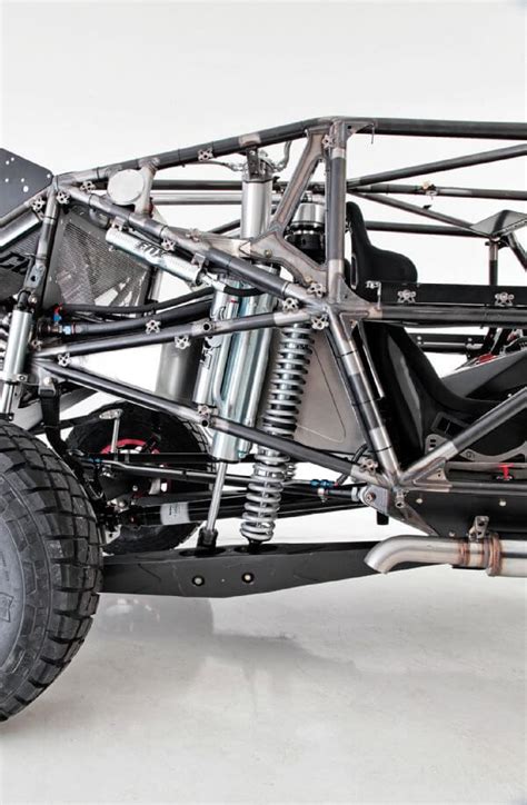 Camburg’s “Naked” KINETIC 6100 trophy truck - DriveLife