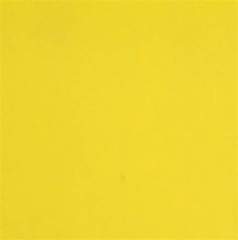 Background Kuning Polos