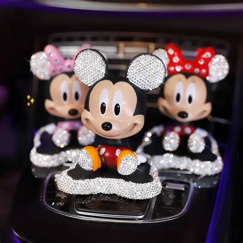 Jual Hiasan Pajangan Dashboard Mobil Mickey Minnie Mouse Bling Bling