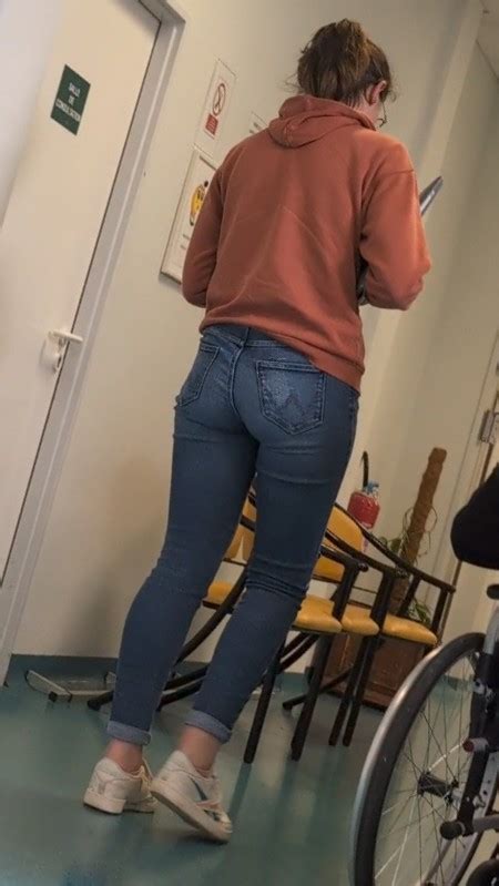 Hot Girl Tight Jeans And Cute Face Oc Tight Jeans Forum
