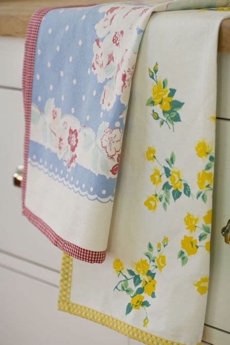 15 Cute Ways To Repurpose And Upcycle Vintage Linens Vintage Linens