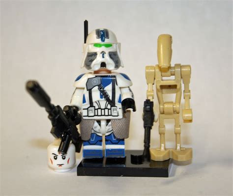 501st Clone Commander with Droid Clone Wars Star Wars Minifigure ...