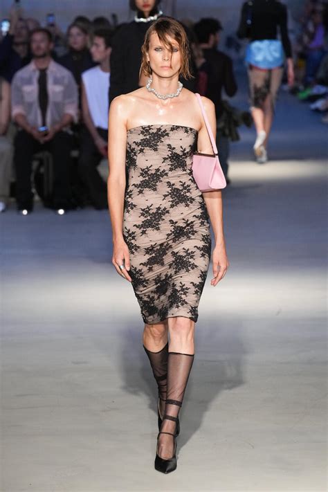 N 21 Spring 2023 Fashion Show The Impression