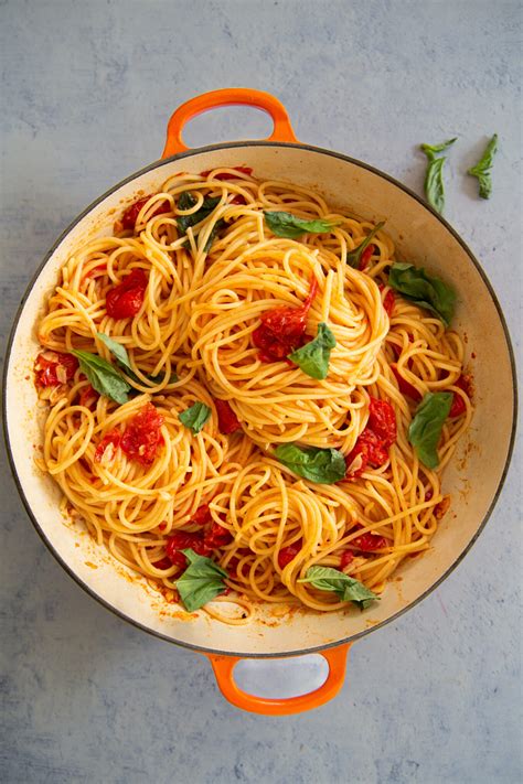 Pasta Con Tomates Cherry Y Albahaca Receta Vegana F Cil Y R Pida