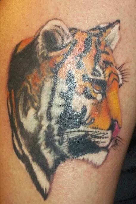 Bengal tiger tattoo | Tiger tattoo, Tattoo portfolio, Animal tattoo