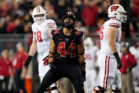 How Jt Tuimoloau Became An Ohio State Football Star Defensive End