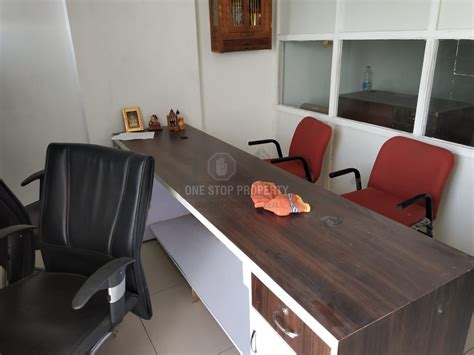 Office For Sell In Dev Aurum Complex Prahlad Nagar Ahmedabad