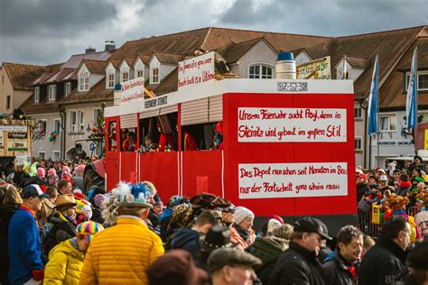 Hoyte Nachrichtenportal F R Hoyerswerda Eindr Cke Vom Rosenmontag