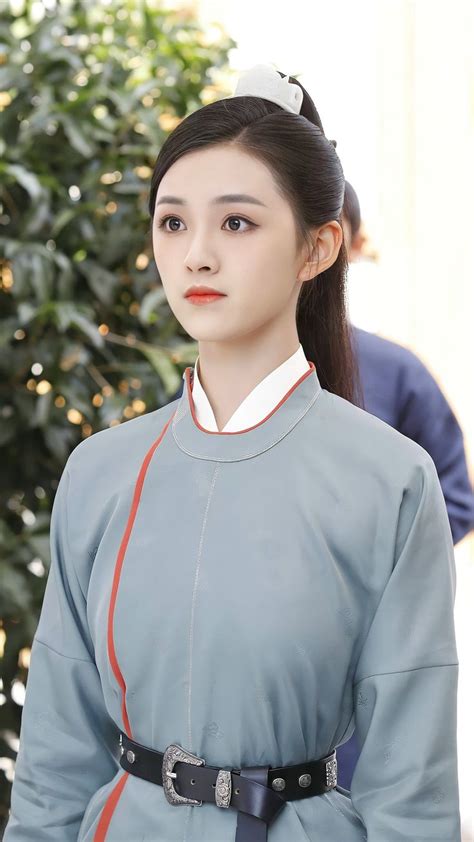 Ghim của SecretlyFabulouss trên Hanfu 汉服 | Nữ thần, Diễn viên, Phụ kiện ... 