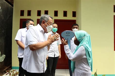 Pemkot Tangsel Bedah Rumah Tak Layak Huni Menjadi Layak