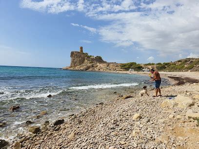 Descubre las increíbles playas de Villajoyosa el paraíso del