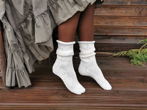 Cotton Slouch Socks For Women Wearing 8 Pairs Women S Mid Tube Socks