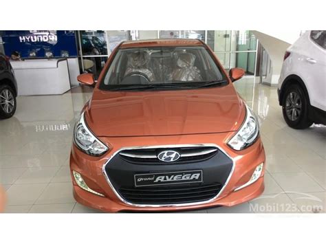 Jual Mobil Hyundai Grand Avega 2016 Limited Edition 1 4 Di Dki Jakarta Manual Hatchback Orange