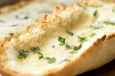 French Onion Cheese Bread – Chef Shamy