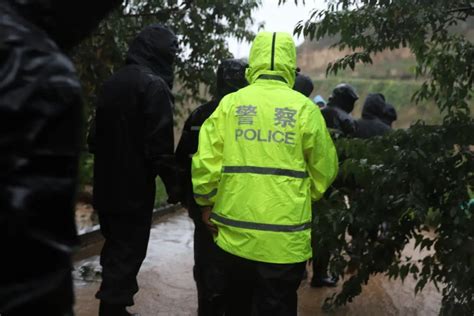 暴雨无情人有情 抢险救灾护安全清水河县各单位积极应对强降雨天气 全力以赴抢险救灾澎湃号·政务澎湃新闻 The Paper