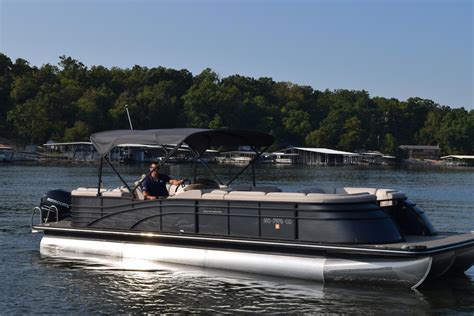 Bennington Boats For Sale