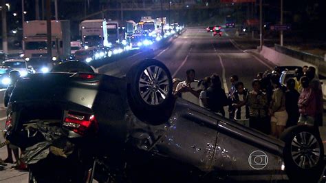 Tiroteio Deixa Tr S Mortos No Anel Rodovi Rio De Belo Horizonte Mg G