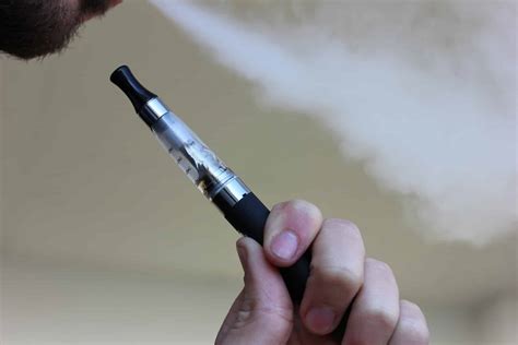 What Are the Benefits of a Refillable Vape Pen?