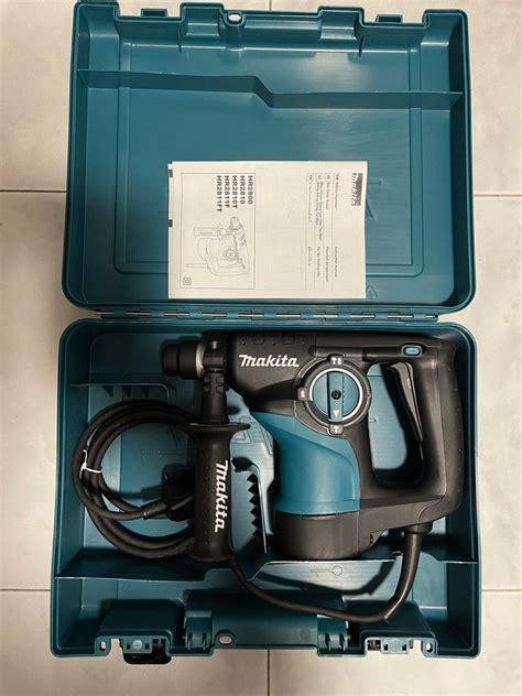 Makita HR 2810 Hammer Drill, Furniture & Home Living, Home Improvement ...