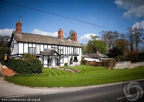 Donington Park Farmhouse Hotel | United Kingdom