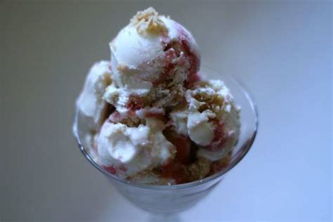 Rhubarb Crisp Ice Cream Tallgrass Kitchen